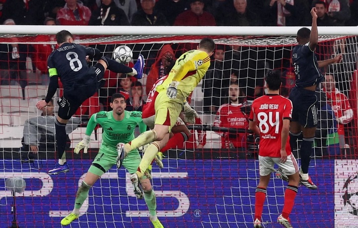 «Реал Мадрид» яна «Бенфика» билан ўйнайди