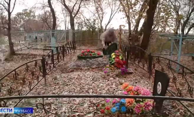 Koronavirusdan o‘lgan pensioner «tirilib keldi» (video)