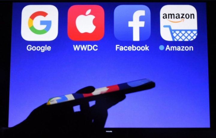 Гигантов Apple, Google, Facebook и Amazon могут раздробить на небольшие компании