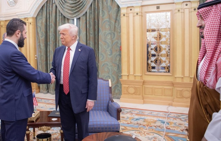 Tarixiy hodisa: Tramp Oq uyda ash-Shara bilan uchrashdi