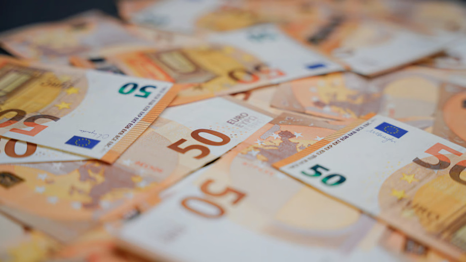 Yevropa: eng yuqori maoshni qaysi davlatda to‘lashadi?