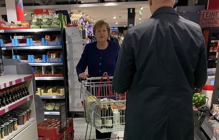 Меркель обокрали в магазине