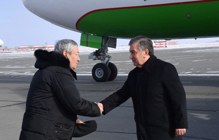 Шавкат Мирзиёев Қорақалпоғистон Республикасига борди