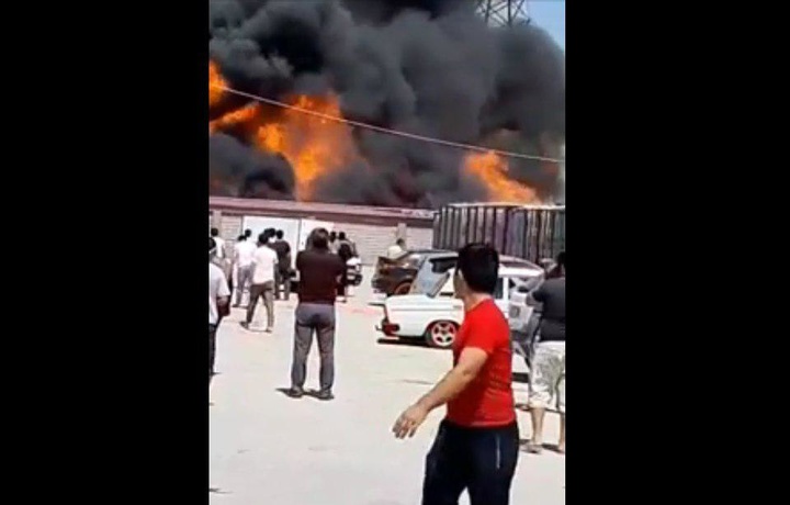 Qo‘yliq bozorida katta yong‘in bo‘ldi (video)