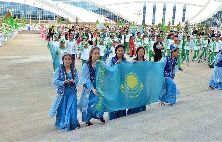 В Туркменистане проходит школьный фестиваль