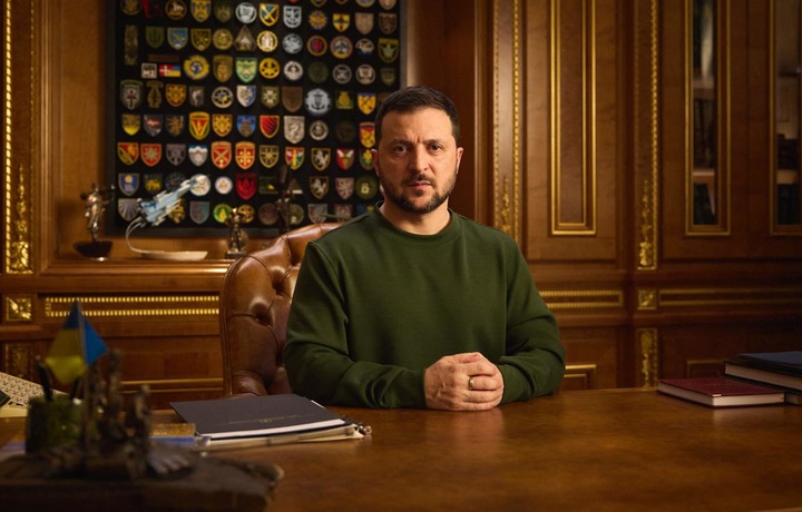 Zelenskiy Ukraina xalqiga videomurojaat bilan chiqdi