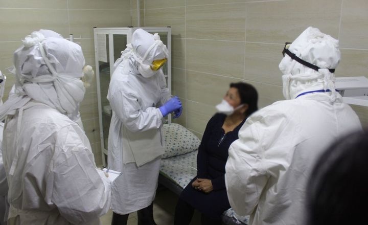 Новый рекорд: в Узбекистане за последние сутки выявили почти 600 случаев заражения коронавирусом