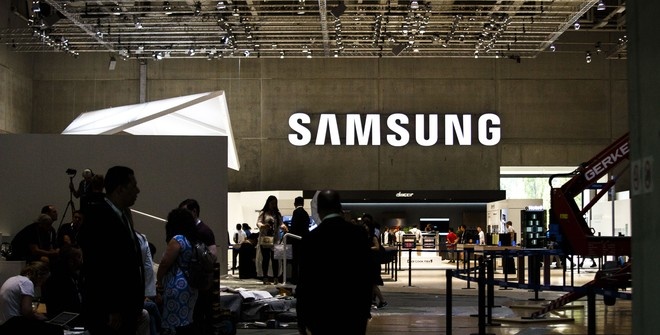 Суд постановил пересмотреть дело главы Samsung Electronics о взятке