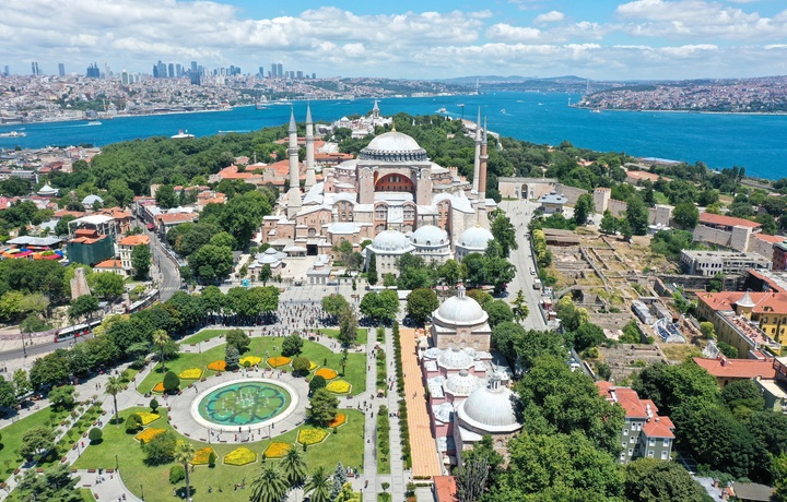 Turkiya 2025-yilning ilk choragida turizmdan rekord darajada daromad oldi (fotoreportaj)