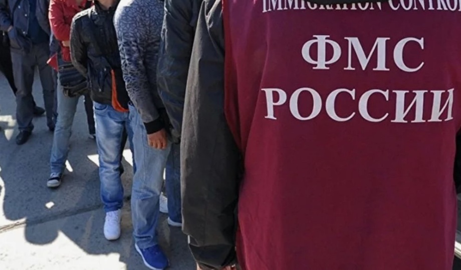 Ota-onasi deportatsiya qilingan ikki bola Moskvada qarovsiz qolib ketdi