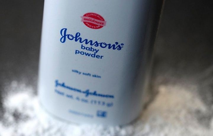 «Johnson & Johnson» brendi terini oqartiruvchi kosmetik mahsulotlar ishlab chiqarishni to‘xtatdi