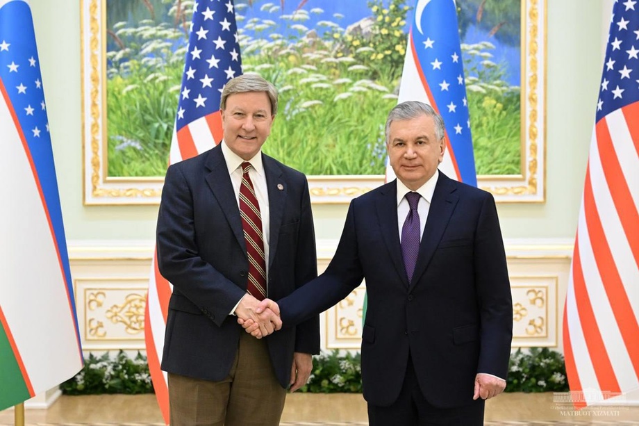 Шавкат Мирзиёев принял высокопоставленных чиновников США