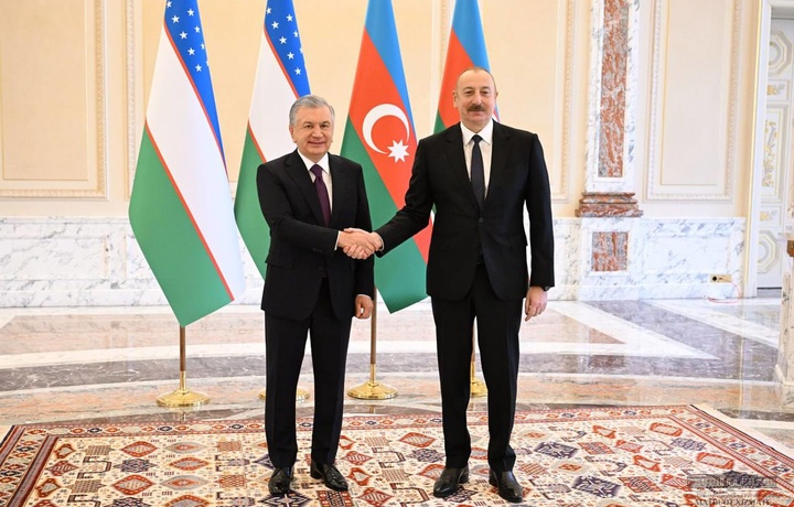 Шавкат Мирзиёев и Ильхам Алиев провели переговоры