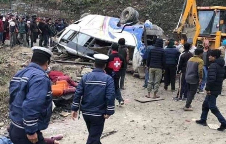 Nepalda fojia yuz berdi: 25 kishi halok bo‘ldi (foto)