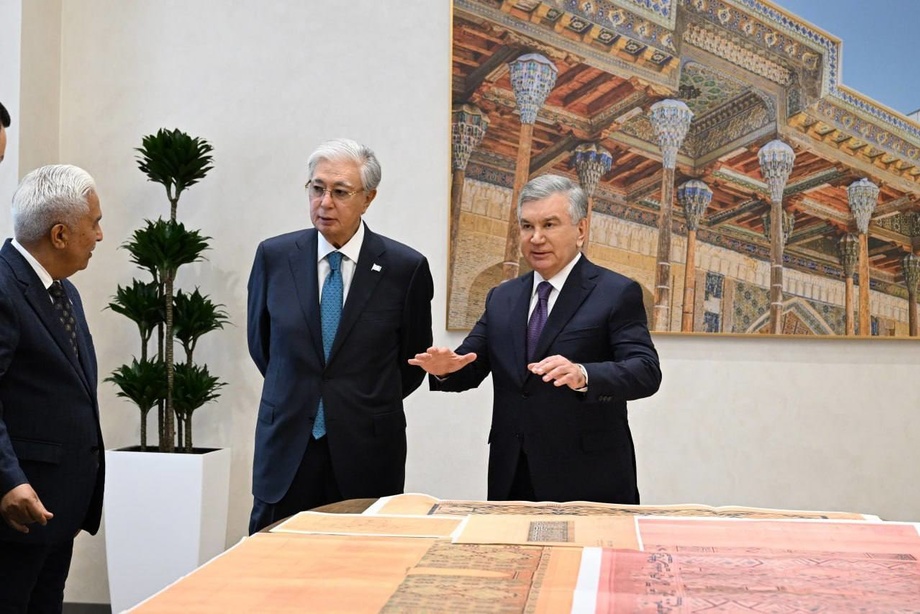 Oliy martabali mehmon Buxoro viloyati hokimligi situatsion markazi bilan tanishdi