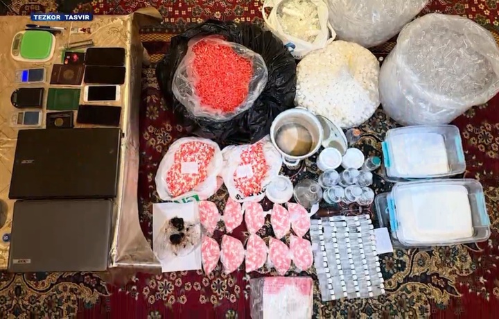 В Ташкенте обнаружили нарколабораторию и крупную партию психотропных веществ