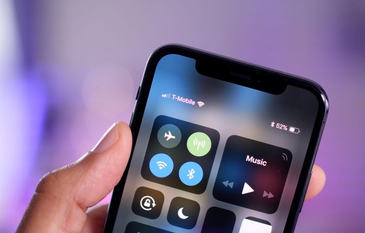 iPhone XS Max загорелся в кармане владельца (фото)