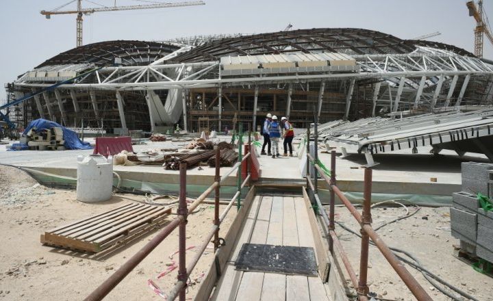 Қатардаги ЖЧ-2022 қурилишларида непаллик 1 400 нафар ишчи ҳалок бўлди