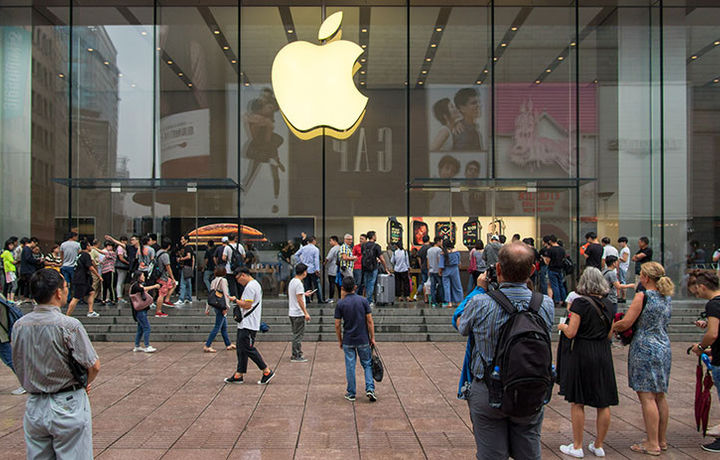 Apple на 50% уменьшила объём заказов на iPhone XS Max
