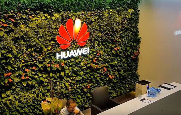 Huawei уволила задержанного в Польше топ‐менеджера