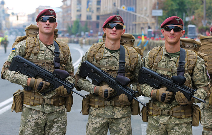 Военный парад в Киеве посетят иностранные делегации (фото)