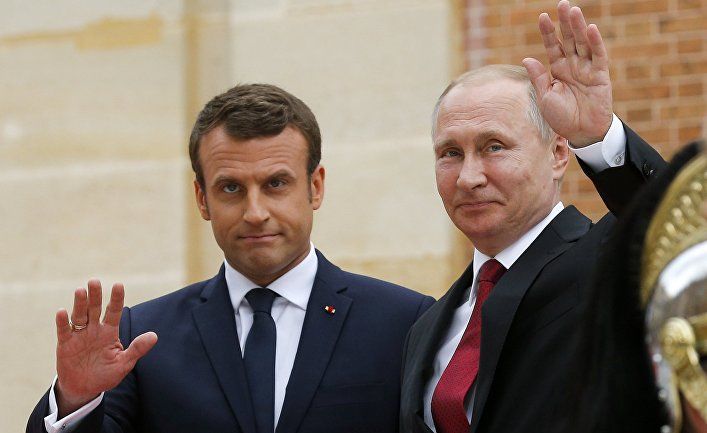 Песков Путин ва Макроннинг учрашиш эҳтимолига изоҳ берди
