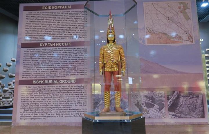 Астана экспонирует за рубежом артефакты эпохи саков (фото)