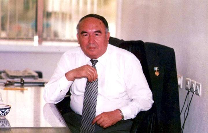 Эркин Воҳидов номидаги мактаб-интернат ташкил этилди. Қабул қачондан?