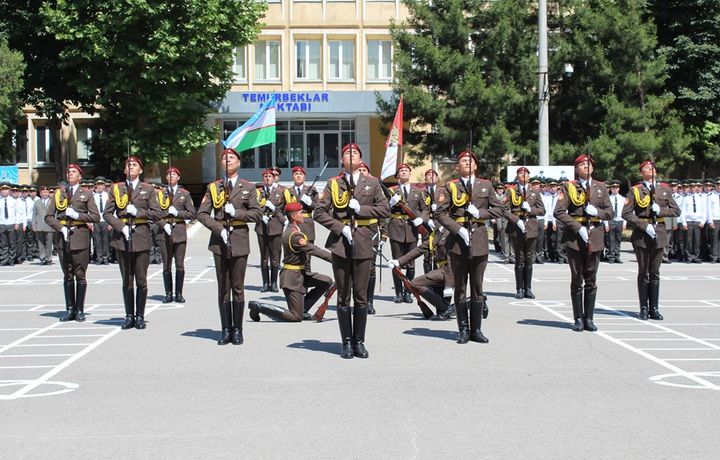 «Темурбеклар мактаби»нинг 1-босқич ўқувчилари қасамёд қилишди