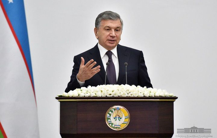 Шавкат Мирзиёев: Бухоро вилоятида 90 минг иш ўрни яратилади