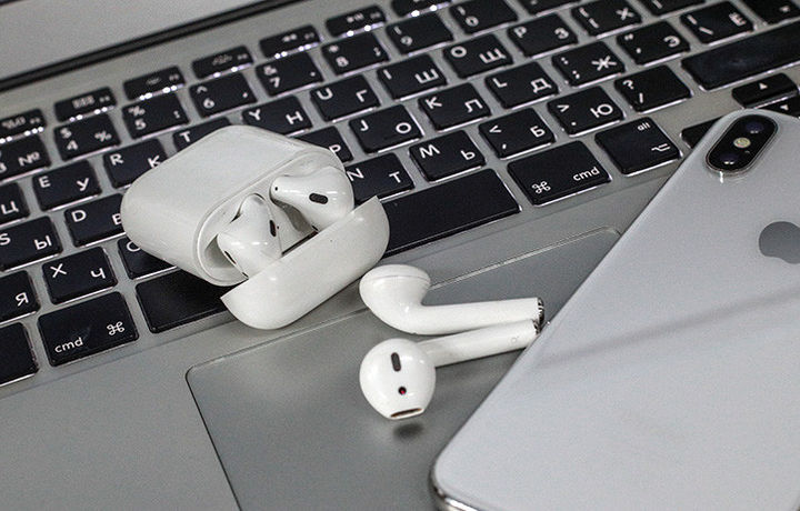 Apple запатентовала биометрическую версию AirPods