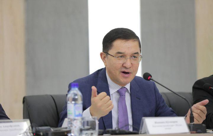 Жамшид Қўчқоров: «Бензин нархи ошмади, аксинча арзонлашди»
