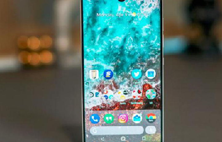 Создатель Android прекратил производство Essential Phone