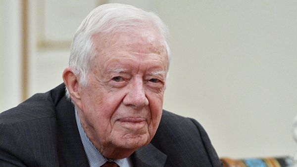 Собиқ президент жарроҳлик столига ётқизилди