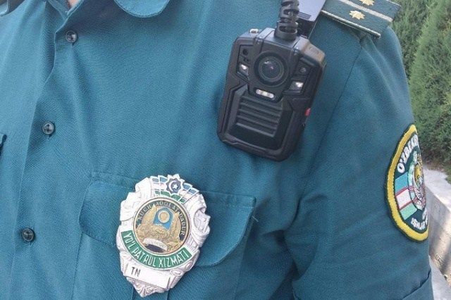 Жиззахда ЙХҲБ инспекторининг погонини юлган фуқаро қўлга олинди