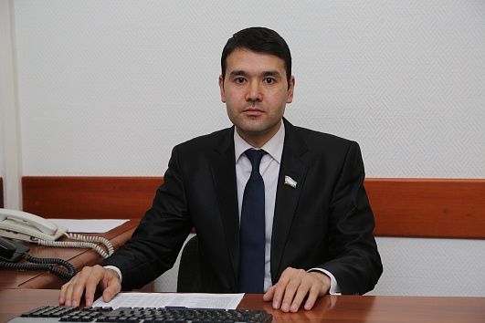 Депутат Расул Кушербоев прописка тизимидаги ўзгаришлар ҳақида маълумот берди