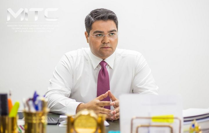 Азим Ахмедхаджаев АКТ вазири лавозимидан озод этилди