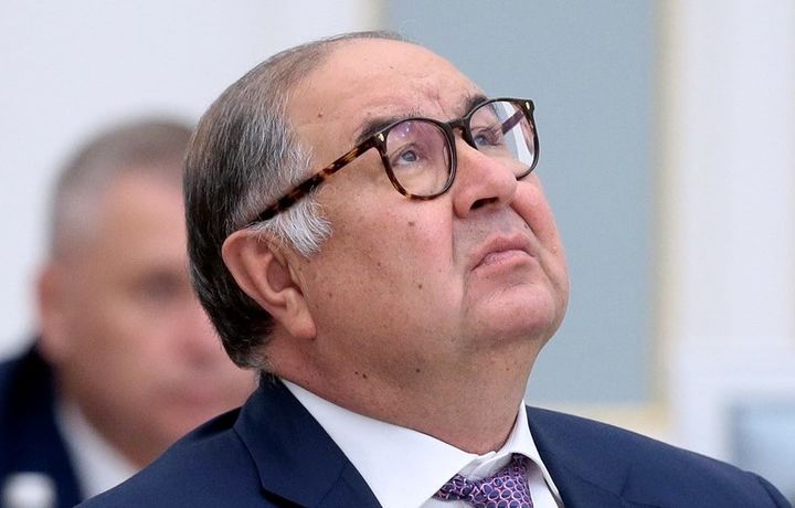 Алишер Усмонов кўмагида Наманганда осмонўпар бино қурилади