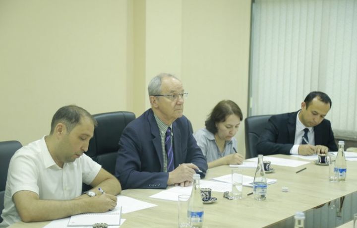 «Озодлик» радиоси бош муҳаррири Ўзбекистонга нега келганини айтди
