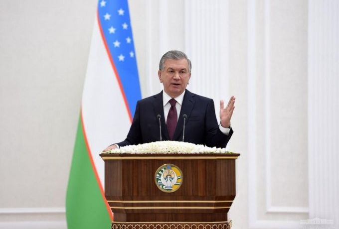 Шавкат Мирзиёев сенаторларга: «Сизларни ҳамма ёмон кўриши керак»
