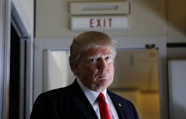 Сўров: 42 фоиз америкалик Трампнинг импичментини қўллаб-қувватламоқда