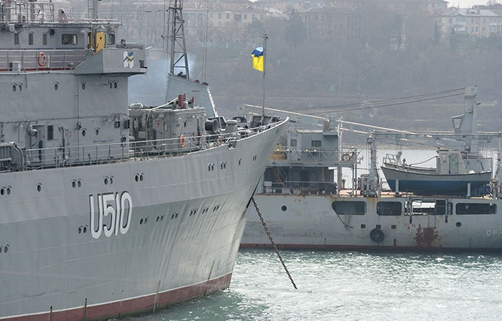 Киев хочет создать военную базу в Азовском море