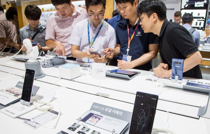 Samsung Galaxy Note 10 будет меньше предшественника