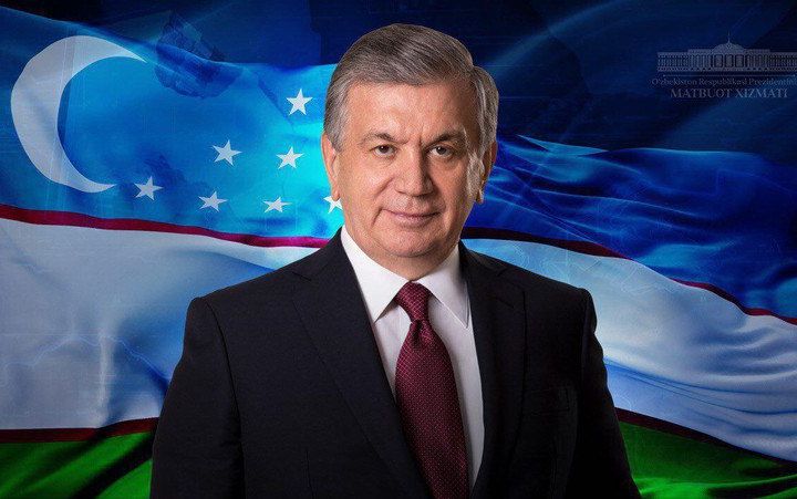 Президент направил поздравление в связи с Днем защитников Родины