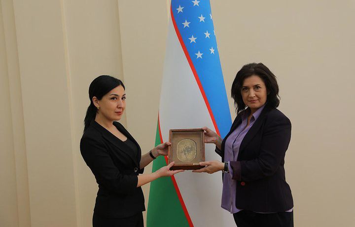 Бош прокуратура қимматбаҳо асарни давлатга қайтарди