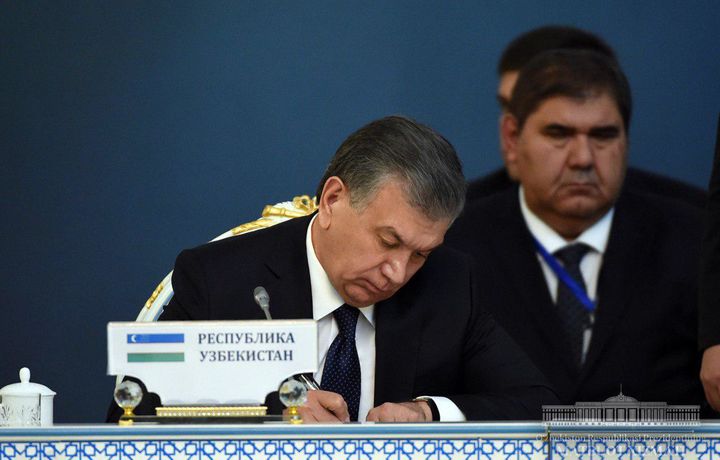 МДҲ саммитида кўп томонлама ҳужжатлар имзоланди (фото)