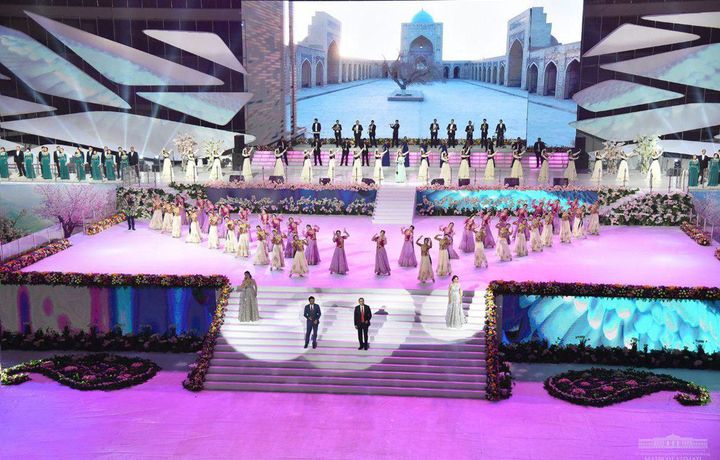 «Humo Arena» мажмуасидаги Наврўз тантаналаридан фоторепортаж