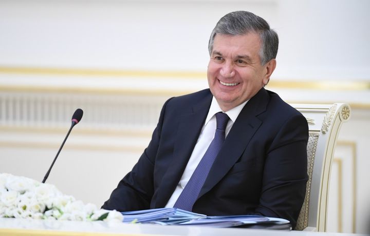 Шавкат Мирзиёев «Евросиё олдидаги хизматлари учун» мукофоти билан тақдирланди