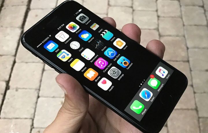 «iPhone»да иконкаларнинг стандарт жойлашувини қайта тиклаш мумкинми?