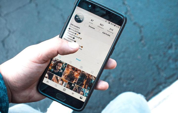 Instagram опроверг тестирование функции скрытия лайков